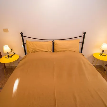 In Mit Schoener Terrasse * Veli Lošinj