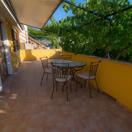 In Mit Schoener Terrasse Διαμέρισμα *